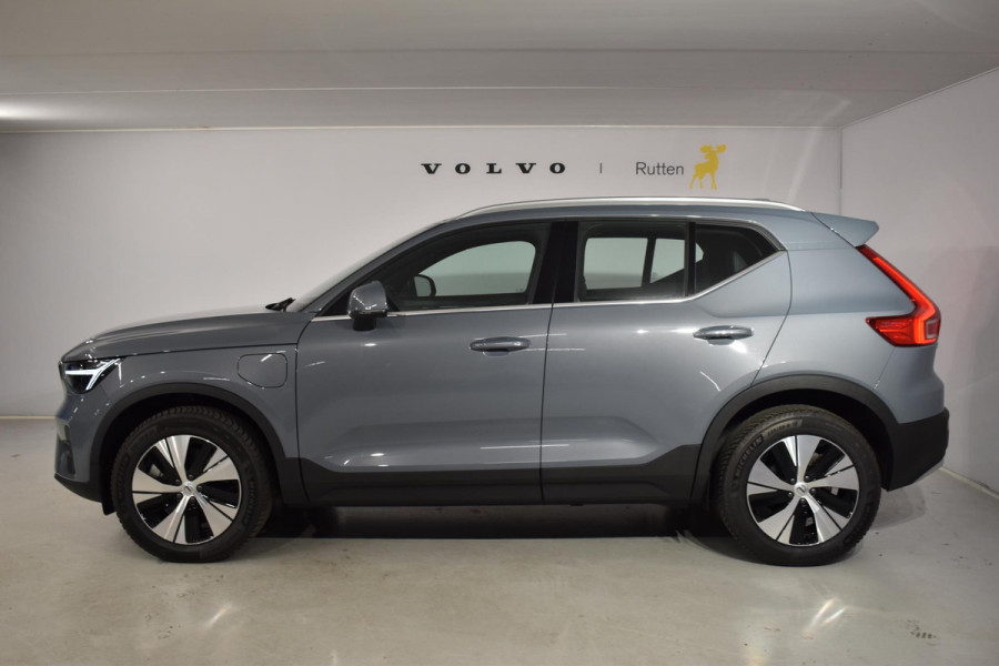 Volvo XC40 T5 262PK Automaat Recharge Plus Bright / Driver Assist / Climate pack / Stoel pakket / Climate pack / Volvo On Call