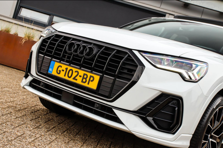 Audi Q3 35 TFSI 1.5 TFSI S Line Pro Line S 150pk S-Tronic! 1e Eig|NL|DLR|Panoramadak|Virtual Cockpit|LED Matrix|Leder|20inch|Black