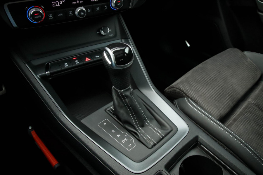 Audi Q3 35 TFSI 1.5 TFSI S Line Pro Line S 150pk S-Tronic 1e Eig|Panoramadak|Virtual Cockpit|LED Matrix|Leder|ACC|B&O|20inch|Black