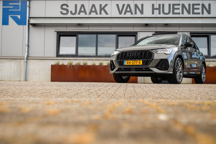 Audi Q3 35 TFSI 1.5 TFSI S Line Pro Line S 150pk S-Tronic 1e Eig|Panoramadak|Virtual Cockpit|LED Matrix|Leder|ACC|B&O|20inch|Black