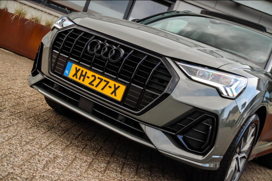 Audi Q3 35 TFSI 1.5 TFSI S Line Pro Line S 150pk S-Tronic 1e Eig|Panoramadak|Virtual Cockpit|LED Matrix|Leder|ACC|B&O|20inch|Black