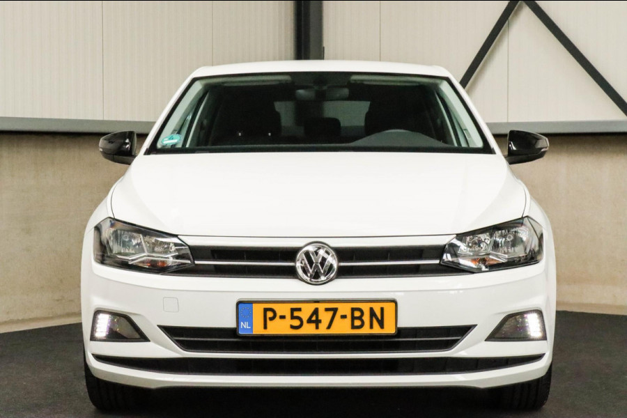 Volkswagen Polo 1.0 MPI Trendline 65pk! 2e|Dealer|Airconditioning|LED Dagrijverlichting|Radio-/CD/USB|Bluetooth|Black Pack|16inch