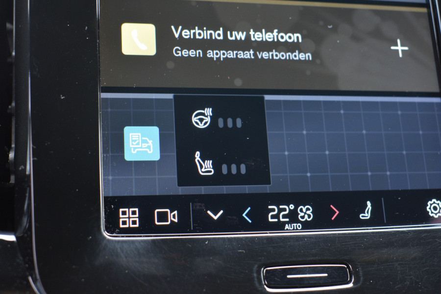 Volvo XC40 Recharge Plus | BLIS | PDC + Camera | 19" | Stuur- & stoelverwarming