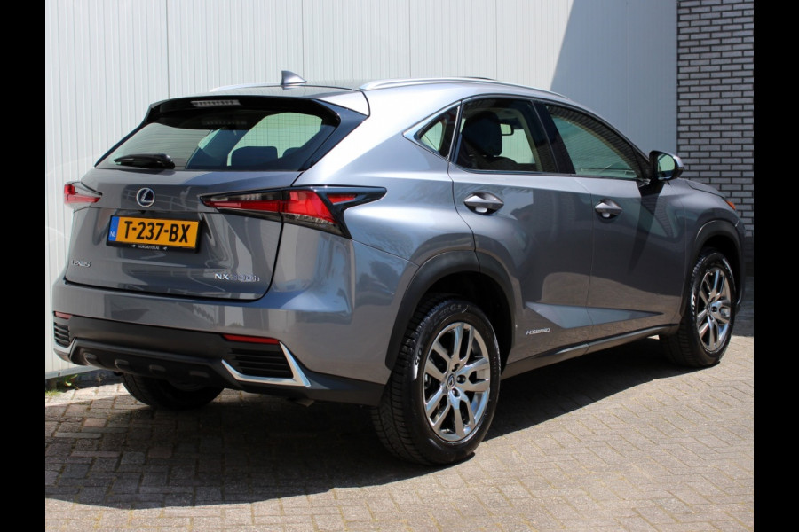 Lexus NX 300h AWD Luxury Line | Schuifdak | Carplay | Stoelverwarming