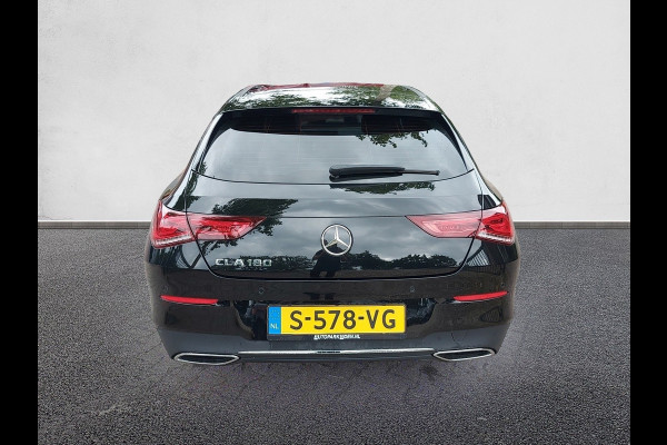 Mercedes-Benz CLA-Klasse Shooting Brake Automaat, 180 Luxury Line Virtueel, Navigatie,panoramadak,airco,cruise,parkeersensoren,stoelverwarming,