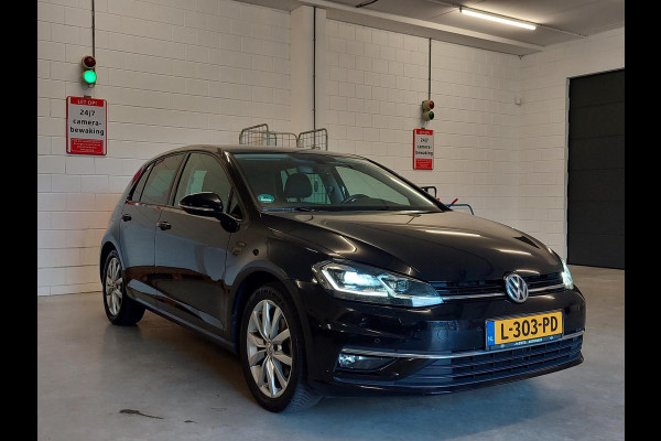 Volkswagen Golf 1.4 TSI Highline Business R | ACC / DAB+ / LED / NAVI / CAMERA / STOELVERW. / MASSAGE / ALCANTARA / STANDKACHEL !