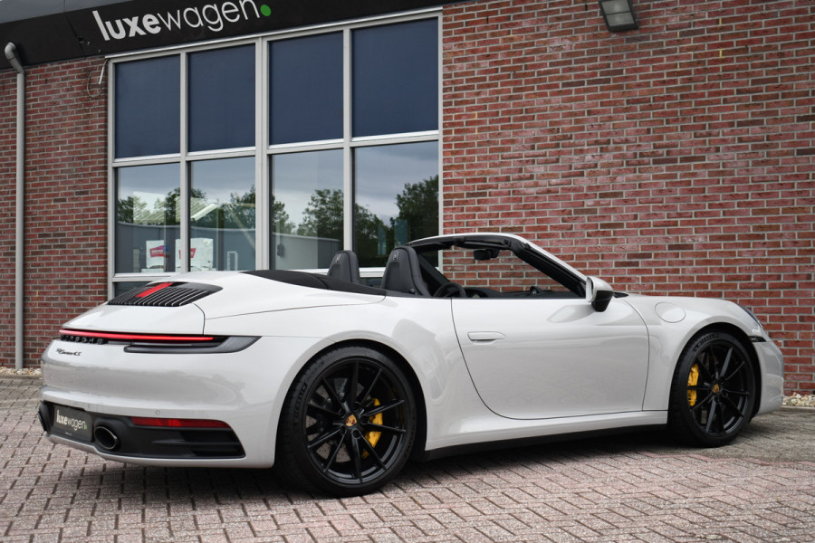 Porsche 911 Cabriolet 3.0 Carrera 4S 450pk Ceramic | Kreide | Chrono | Sportuitlaat | Bose