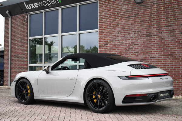 Porsche 911 Cabriolet 3.0 Carrera 4S 450pk Ceramic | Kreide | Chrono | Sportuitlaat | Bose