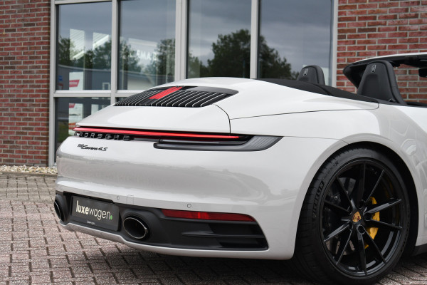 Porsche 911 Cabriolet 3.0 Carrera 4S 450pk Ceramic | Kreide | Chrono | Sportuitlaat | Bose