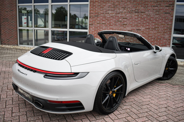 Porsche 911 Cabriolet 3.0 Carrera 4S 450pk Ceramic | Kreide | Chrono | Sportuitlaat | Bose