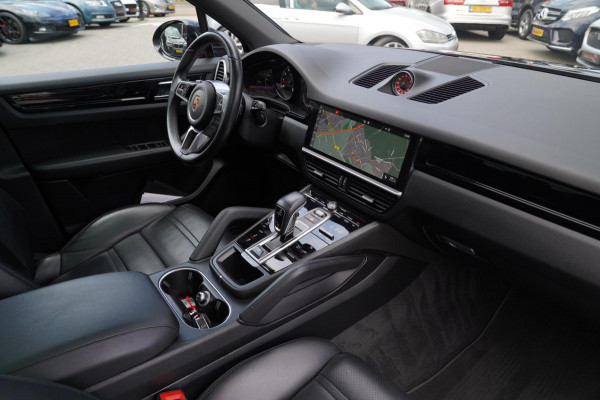 Porsche Cayenne 3.0 S | Panorama | Luxe Leder | Virtual Cockpit | LED | Camera | Dealer onderhouden | 21 inch | Luchtvering | NAP