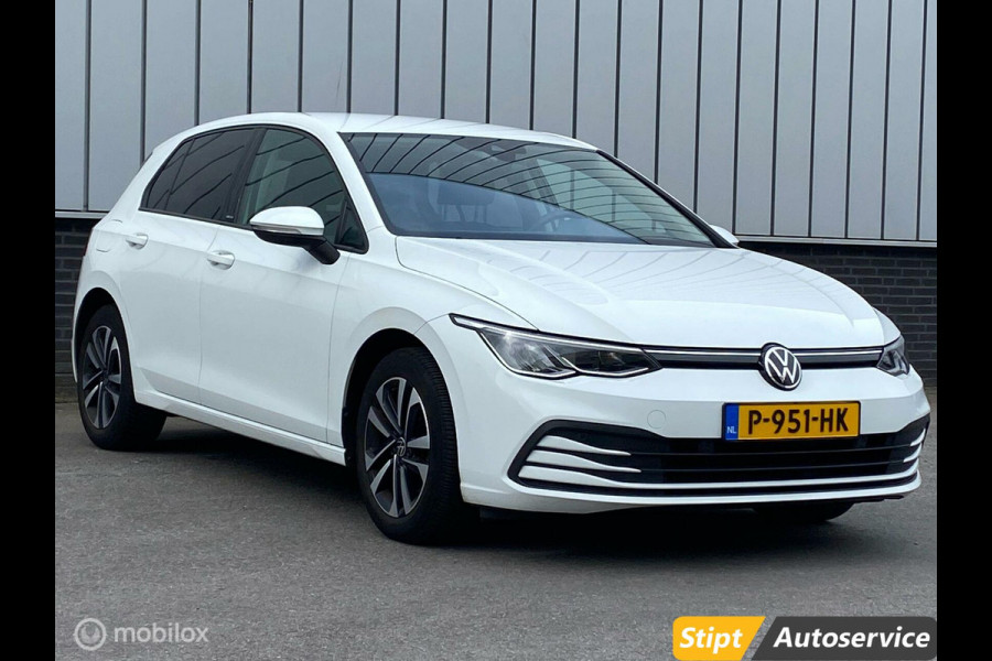 Volkswagen Golf 1.5 TSI/NAV/Camera/Carplay/Parkeersensoren