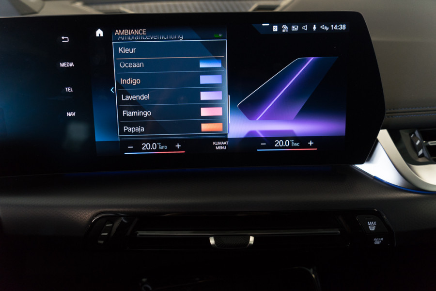 BMW iX1 xDrive30 / M-Sport pakket/ Adaptive Cruise Control/ Virtual Cockpit/ Panoramadak/ 230kW (313PK)