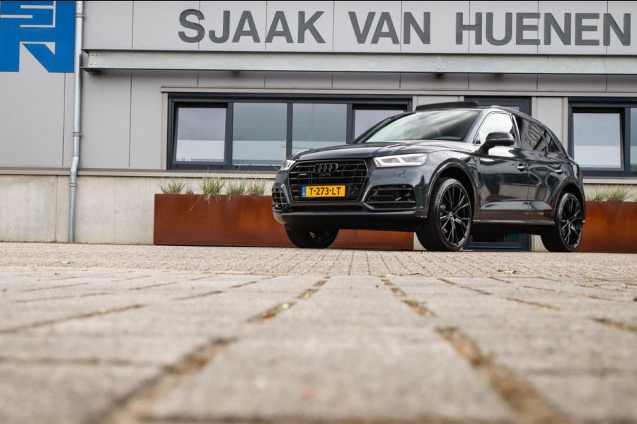 Audi Q5 55 TFSI e Quattro Competition Pro Line S S-Line 367pk Automaat 1e|Panoramadak|Virtual Cockpit|Kuipstoelen|LED Matrix|Black