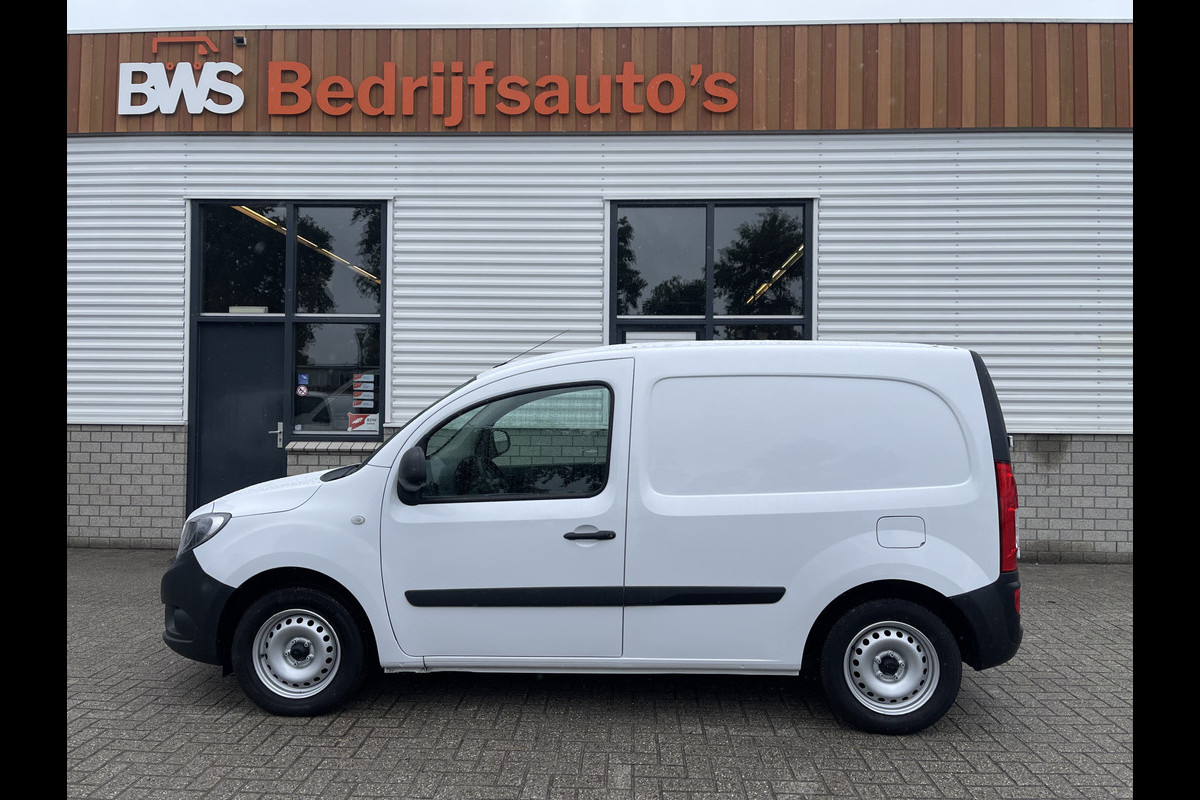 Mercedes-Benz Citan 108 CDI BlueEFFICIENCY / rijklaar € 9950 ex btw / lease vanaf € 218 / airco / armsteun / schuifdeur / achterdeuren met ramen / euro 6 diesel !