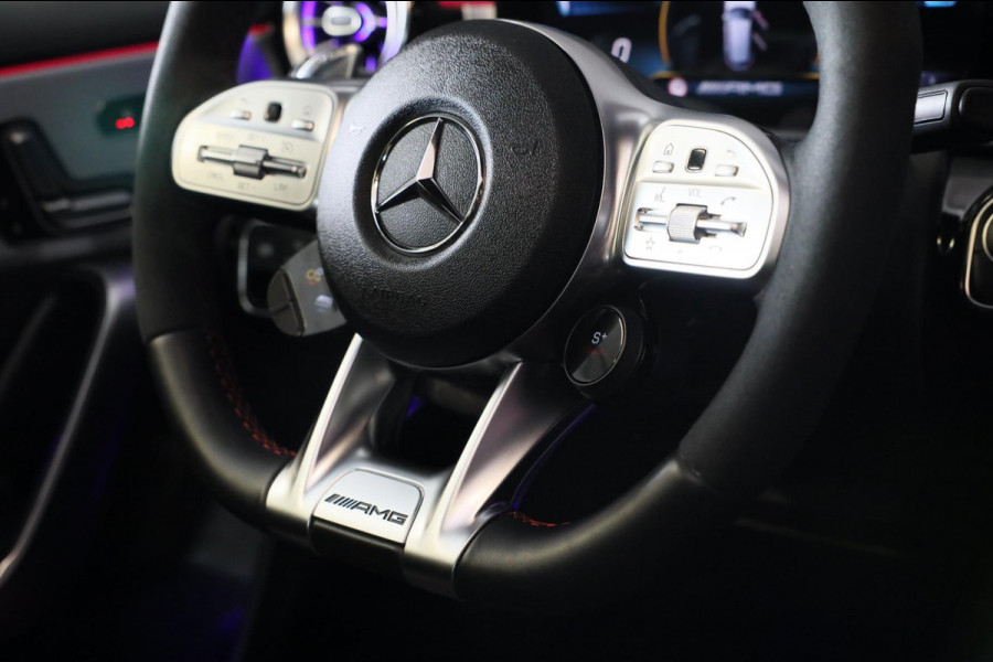 Mercedes-Benz A-Klasse A35 AMG 4MATIC Premium Plus / Head Up / Elek Schaalstoelen / Memory / Lane Assist / 360 Camera / Panoramada