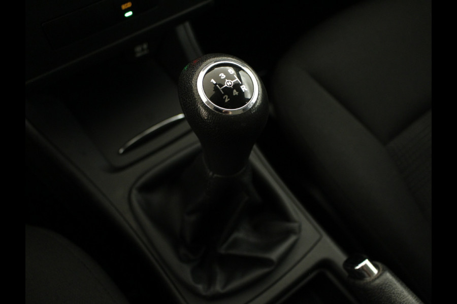 Mercedes-Benz A-Klasse A160 Airconditioning | Zitcomfortpakket | Nu tijdelijk te financiëren tegen 3,90% rente (actie loopt t/m 15-5-2020)