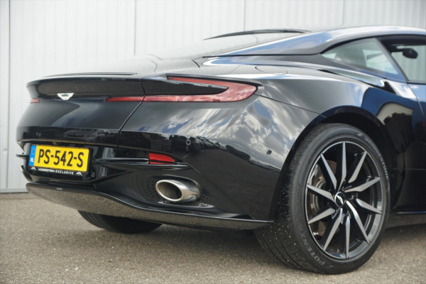 Aston Martin DB11 5.2 V12 / Org. NL / 19dkm NAP / Bang & Olufsen / 360 Camera / Stoelkoel. & Verw. / Navi