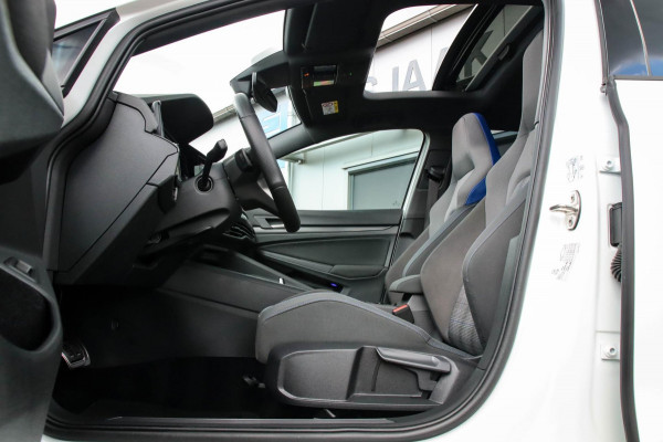 Volkswagen Golf 1.4 TSI PHEV GTE 245pk DSG 1e Eig|DLR|Panoramadak|Virtual Cockpit|IQ Light LED|Kuipstoelen|NAVI|CarPlay|ACC|Camera