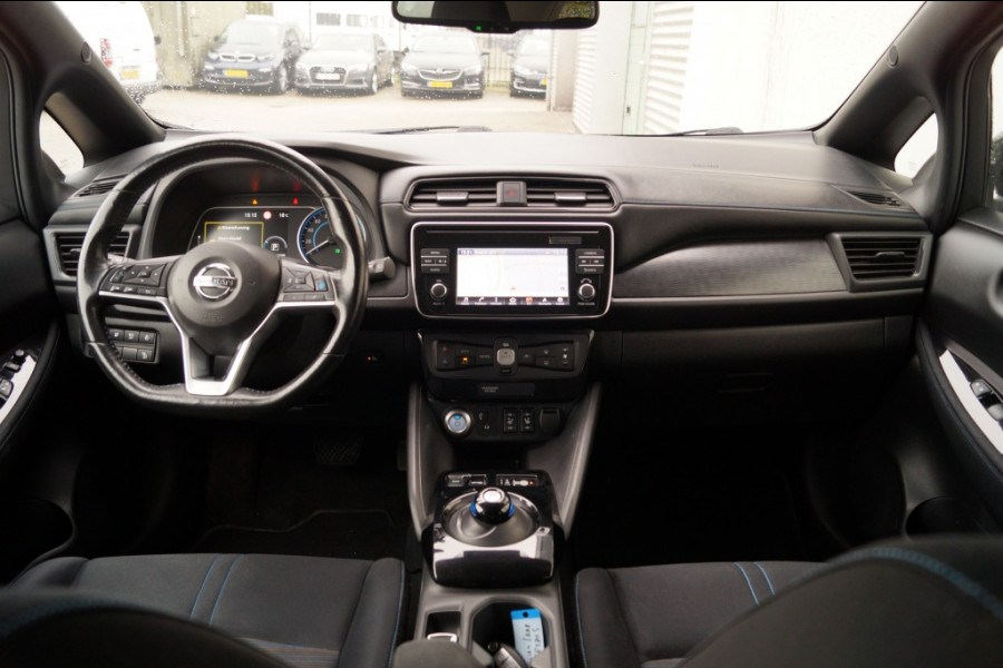 Nissan Leaf ZERO EDITION 40 kWh -NAVI-CAM-SUBSIDIE-