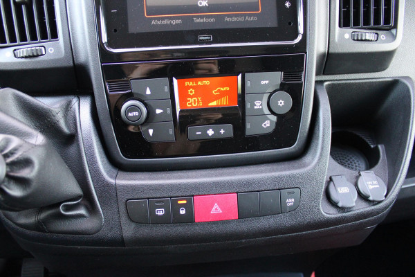 Citroën Jumper 2.2 BlueHDi 120PK L2H2 3.0t 3-ZITS | APPLE CARPLAY/ANDROID AUTO | PARK SENSOREN | CRUISE | AIRCO | TREKHAAK | NIEUWE BUS! | ALL SEASON BANDEN |