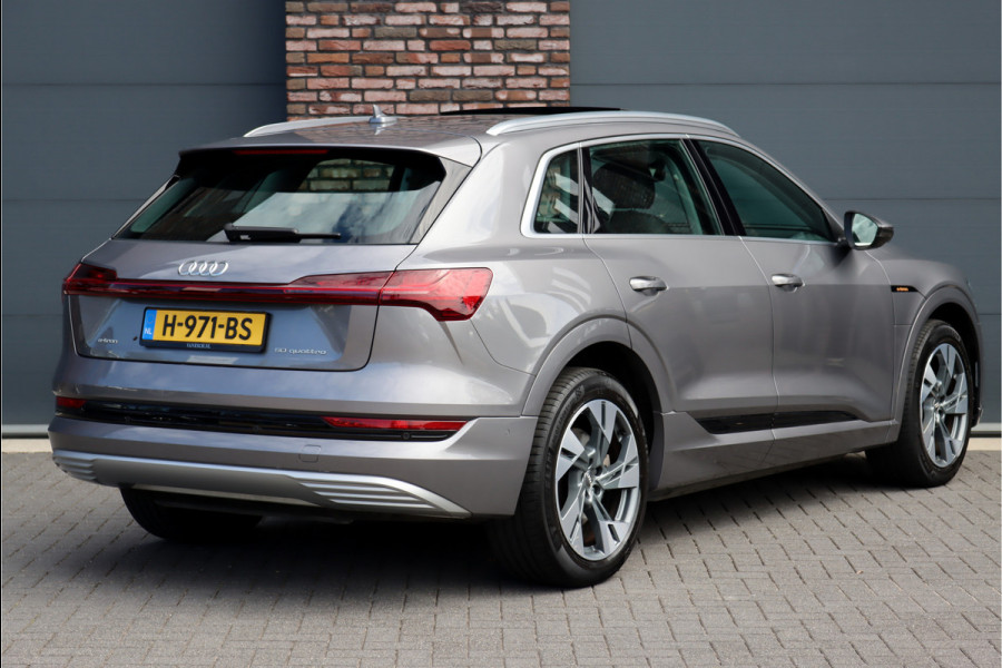 Audi e-tron e-tron 50 Quattro Launch edition plus 71 kWh | 24.500,- netto ex | Luchtvering | Panoramadak | Leder | Memory | Adaptieve Cruise Control | Standkachel | MMI Navigation Plus | DAB | Hulppakket Tour | Stoelverwarming | LED |