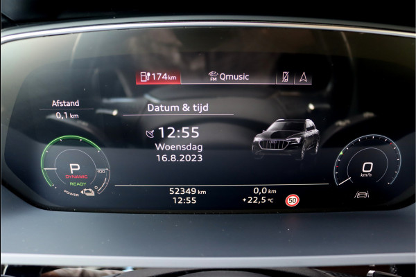 Audi e-tron e-tron 50 Quattro Launch edition plus 71 kWh | 24.500,- netto ex | Luchtvering | Panoramadak | Leder | Memory | Adaptieve Cruise Control | Standkachel | MMI Navigation Plus | DAB | Hulppakket Tour | Stoelverwarming | LED |