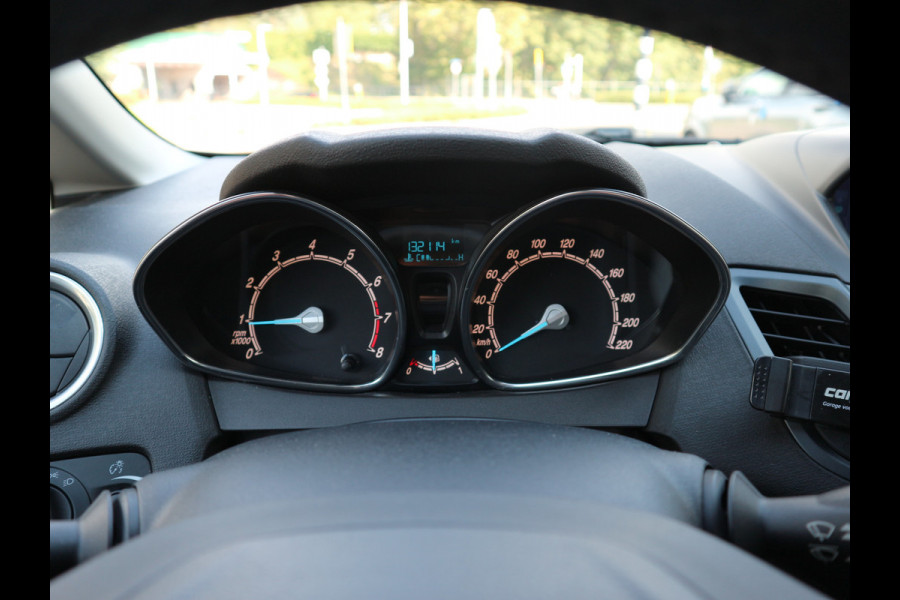 Ford Fiesta 1.0 Style Ultimate 80pk 5 deurs Airco/Navigatie/PDC/LMV