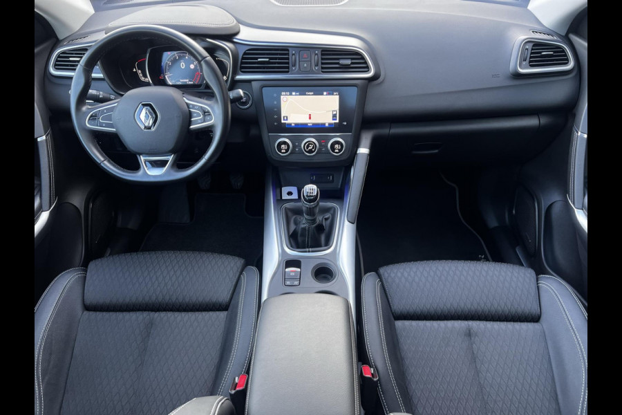 Renault Kadjar 1.3 TCe Bose / 160 PK / Trekhaak / Panoramadak / Navigatie + Camera / Stoelverwarming