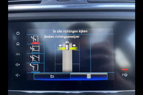 Renault Kadjar 1.3 TCe Bose / 160 PK / Trekhaak / Panoramadak / Navigatie + Camera / Stoelverwarming