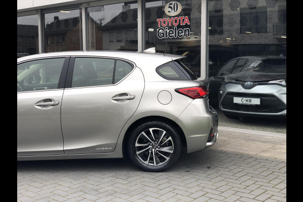 Lexus CT 200h Business Launch Edition | Navigatie, Parkeersensoren, DAB, Keyless, Groot scherm, Facelift