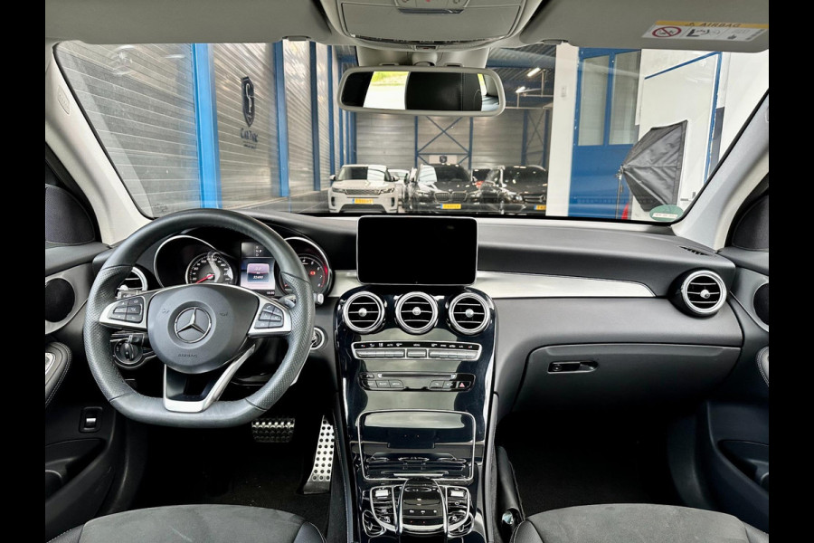 Mercedes-Benz GLC 250 4MATIC AMG-LINE/LED/PANO/LEER+S.VERWARMING/CAM/LINE/ACC/ECC/12 MDN GARANTIE!