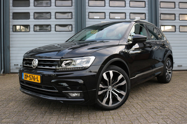 Volkswagen Tiguan 1.5 TSI ACT Highline Business R Xenon Led Dyna audio Panodak Virtual display T-haak Bj:2019