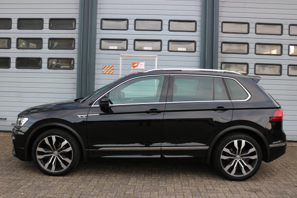 Volkswagen Tiguan 1.5 TSI ACT Highline Business R Xenon Led Dyna audio Panodak Virtual display T-haak Bj:2019