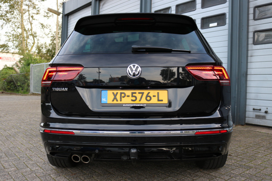 Volkswagen Tiguan 1.5 TSI ACT Highline Business R Xenon Led Dyna audio Panodak Virtual display T-haak Bj:2019