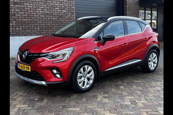 Renault Captur 1.6 E-Tech Plug-in Hybrid Intens / 160 PK / Navigatie + Camera / BOSE / Stoelverwarming / Climate Control