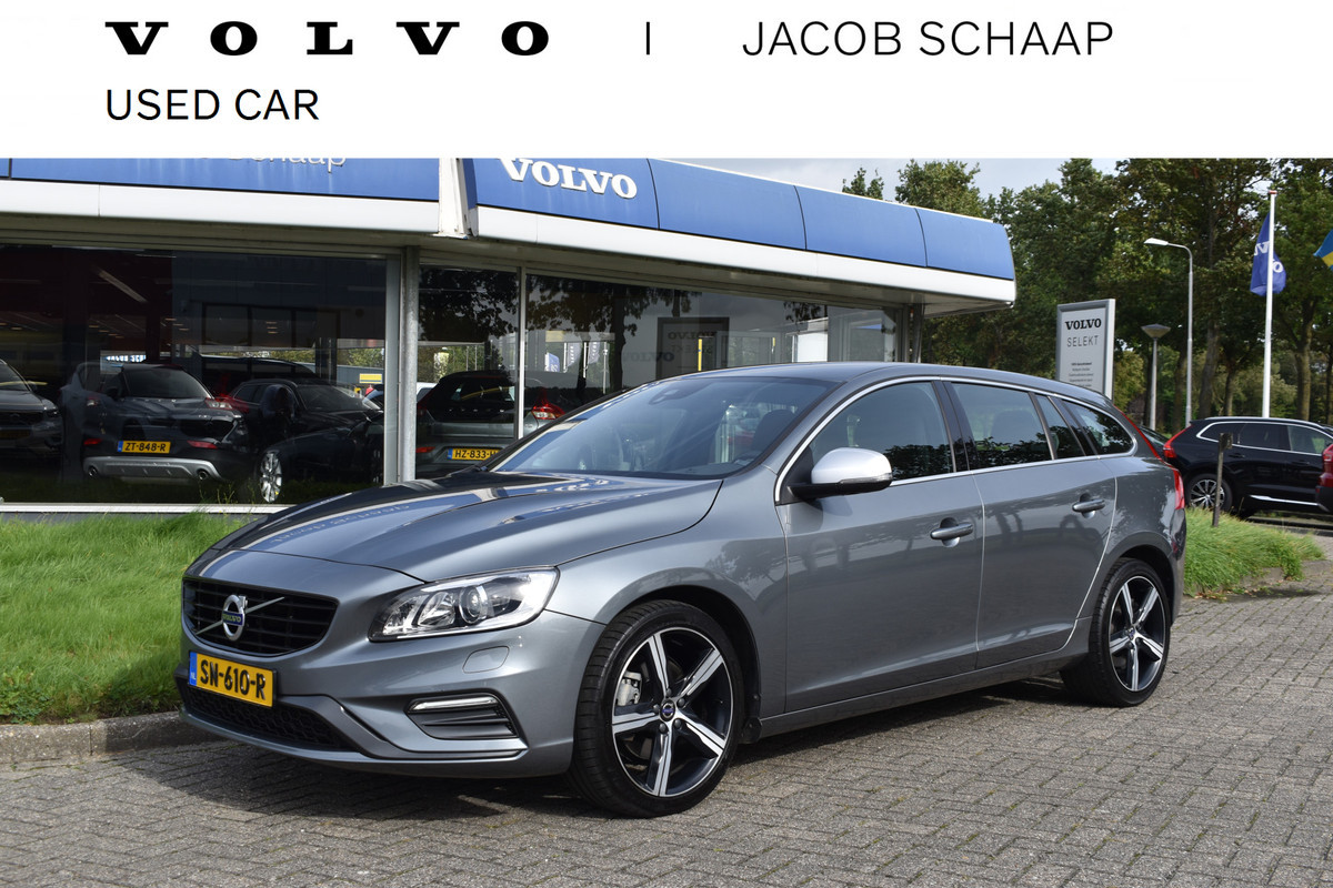 Volvo V60 T4 190PK Automaat Business Sport | Stoelverwarming | PDC | Half lederen bekleding | 18"LMV | Navigatie |