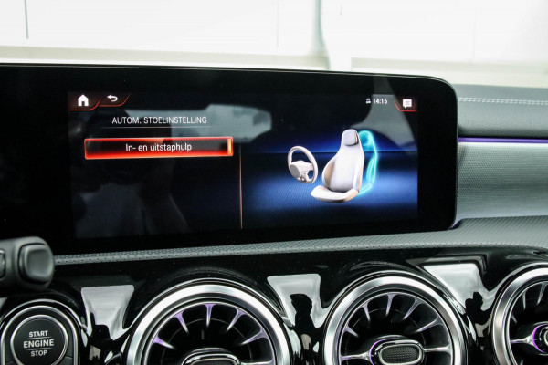 Mercedes-Benz A-Klasse 250 e Business Solution AMG Limited 8G Automaat 218pk! Panoramadak|Widescreen|LED|Leder+Memory|Sfeer|Night