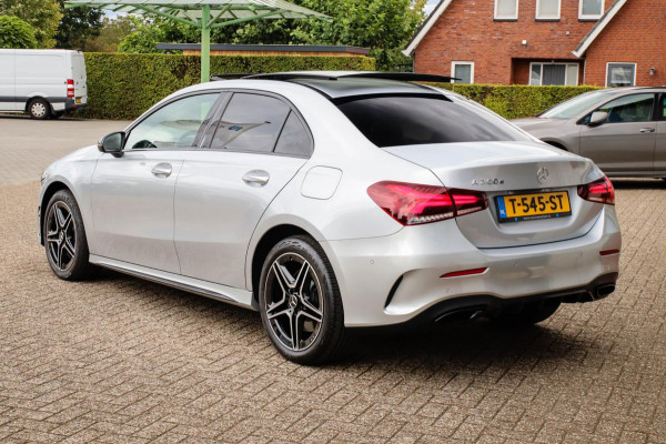 Mercedes-Benz A-Klasse 250 e Business Solution AMG Limited 8G Automaat 218pk! Panoramadak|Widescreen|LED|Leder+Memory|Sfeer|Night