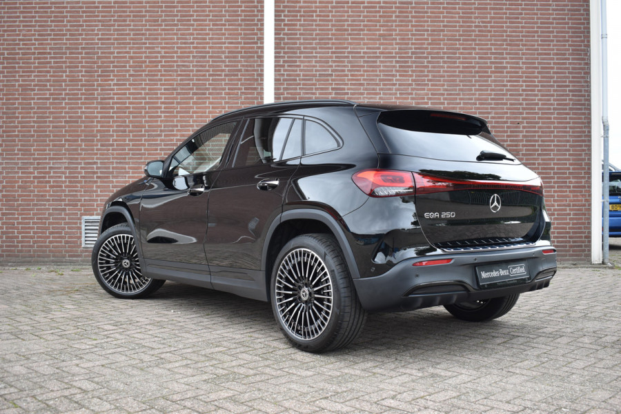 Mercedes-Benz EQA 250 AMG Line 67 kWh | Stoelverwarming | Achteruitrijcamera | Keyless-Go | Night-Pakket | Easypack-Achterklep | Memory-Stoelen |