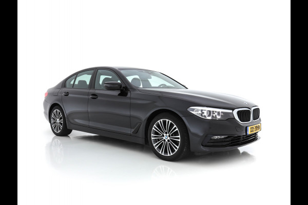 BMW 5 Serie 520i Executive Edition Sport-Line Shadow-Line Aut. *NAVI-FULLMAP | LEDER-MICROFIBRE | FULL-LED | ECC | PDC | CRUISE | SPORT-SEATS | AMBIENT-LIGHT | VIRTUAL-COCKPIT*