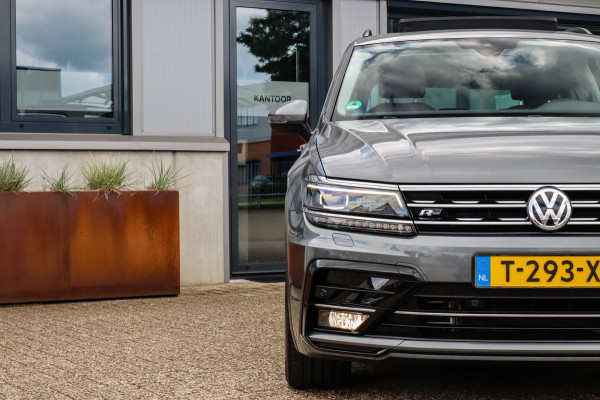 Volkswagen Tiguan 1.4TSI Highline R-Line 150pk DSG! 1e|DLR|Panoramadak|Virtual Cockpit|LED Plus|Camera|ACC|Keyless|19inch|Trekhaak