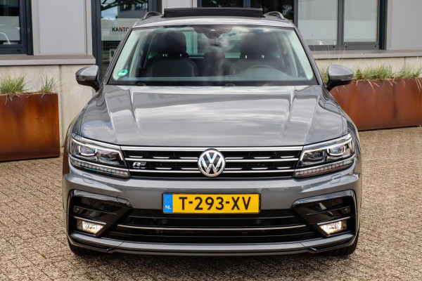 Volkswagen Tiguan 1.4TSI Highline R-Line 150pk DSG! 1e|DLR|Panoramadak|Virtual Cockpit|LED Plus|Camera|ACC|Keyless|19inch|Trekhaak