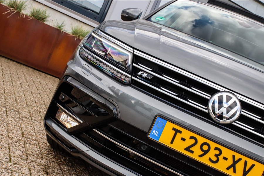 Volkswagen Tiguan 1.4TSI Highline R-Line 150pk DSG! 1e|DLR|Panoramadak|Virtual Cockpit|LED Plus|Camera|ACC|Keyless|19inch|Trekhaak