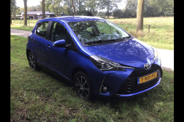 Toyota Yaris 1.5 VVT-i Comfort met navi/camera/cruise/airco