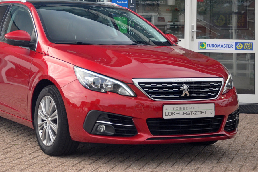 Peugeot 308 SW 1.2 PureTech Blue Lease Premium | Panoramadak | Lederen Bekleding | Camera