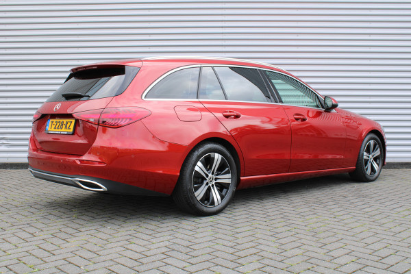 Mercedes-Benz C-Klasse Estate 180 Business Line | Airco | 17" LM | Nieuwste model Sportstoelen | Wide screen |