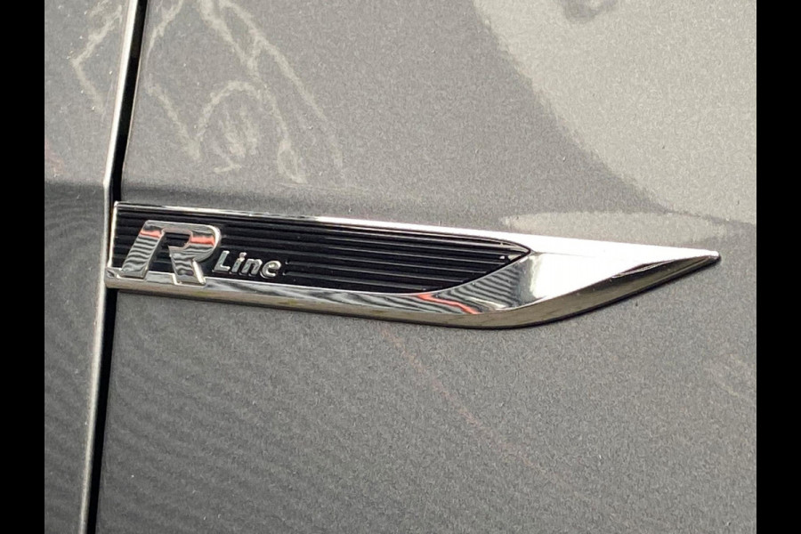 Volkswagen Golf 7.5 1.5 TSI 150PK Highline R-LINE NAVI LED