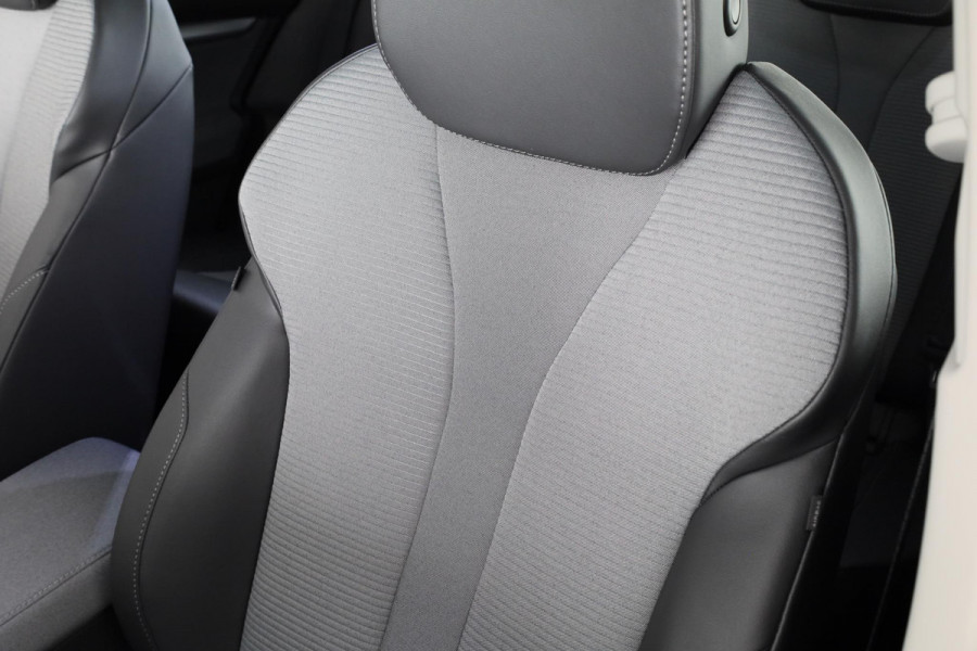Škoda ENYAQ Coupé iV 80 Business Edition Plus 204pk Panoramdak | Adaptieve cruise controle | Stoelverwarming