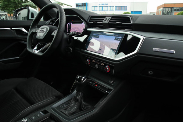 Audi Q3 35 TFSI 1.5 TFSI S Line Pro Line S 150pk S-Tronic! 1e Eig|NL|DLR|Panoramadak|Virtual Cockpit|LED Matrix|Leder|20inch|Black